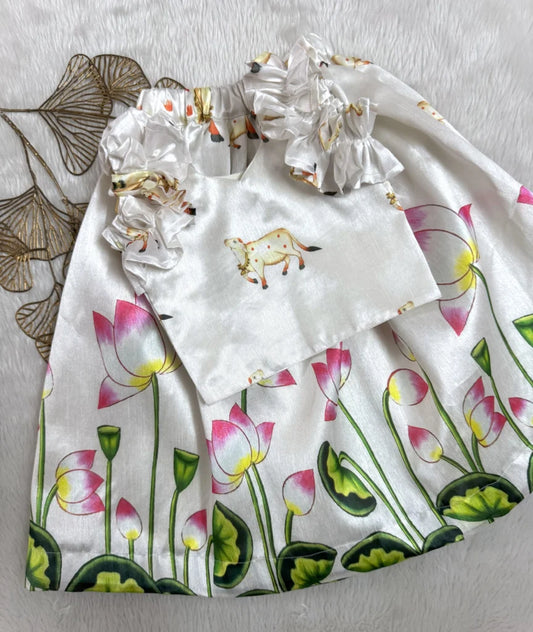 Milk pichwai set