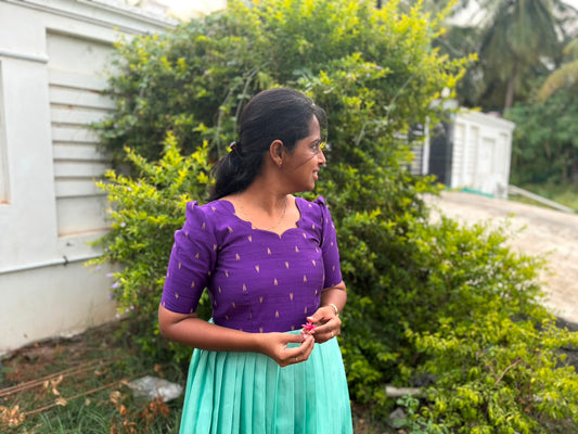 Pookkal twinng!