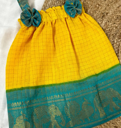 A Masterpiece in minature -"Yellow"