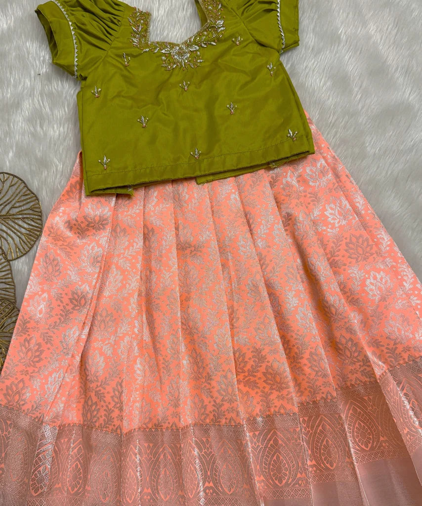 olive Green&Peach