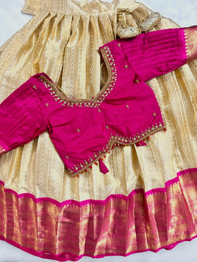Customised Outfit(pink)