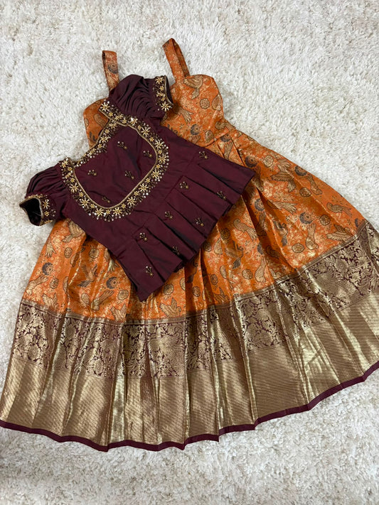 Mangai Pattu Set 🧡